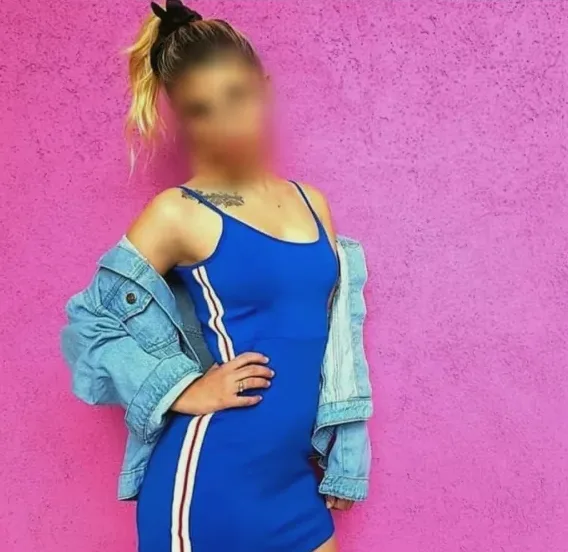 Britt, 36