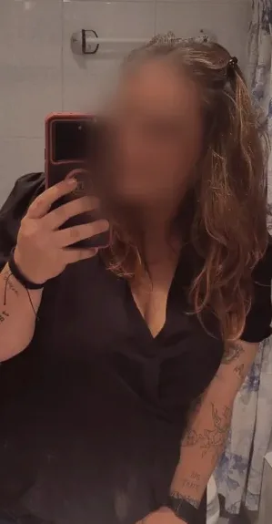 Cindy, 35
