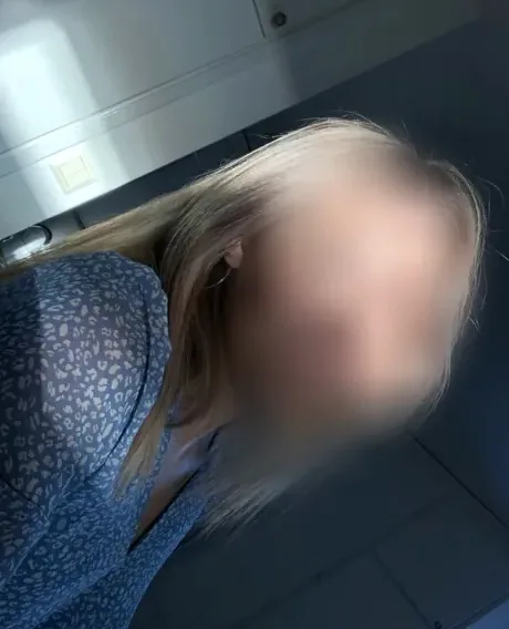 Elin, 19