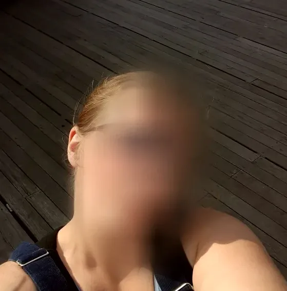 Fatima, 32