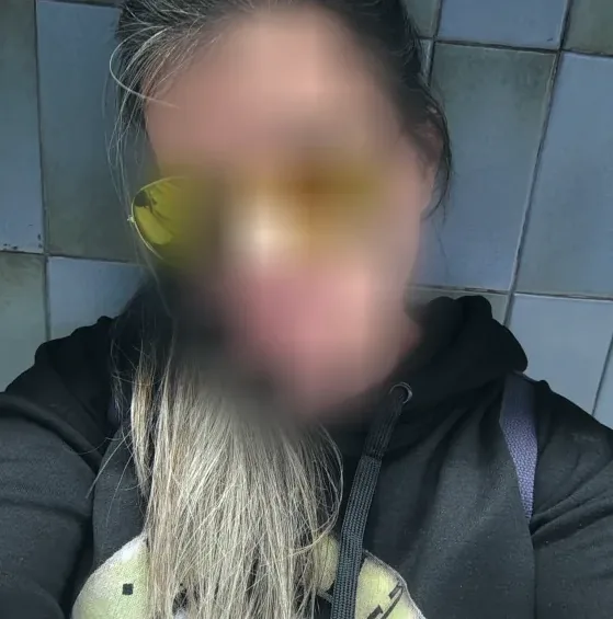 Isabella, 39