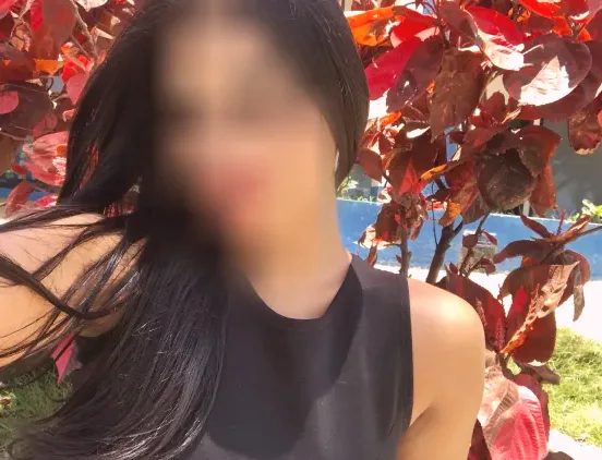 Leyla, 27