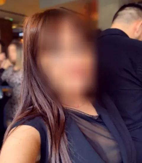 Manon, 38
