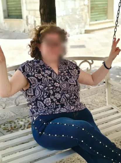 Manon, 27