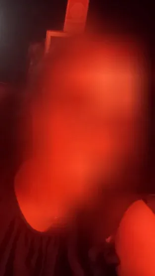 Mila, 24