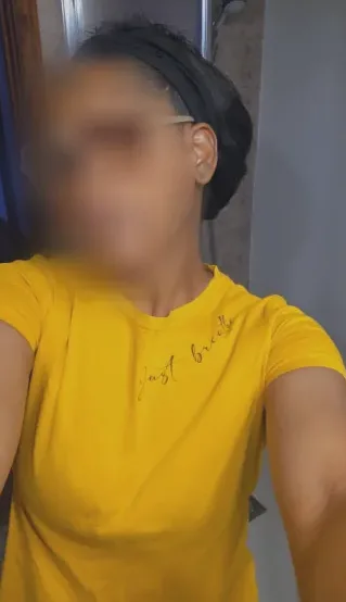 Nina, 39