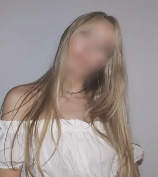 Norah, 20