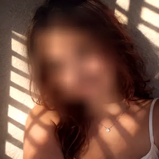 Rosanne, 23