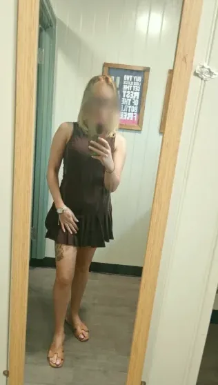 Soukaina, 36